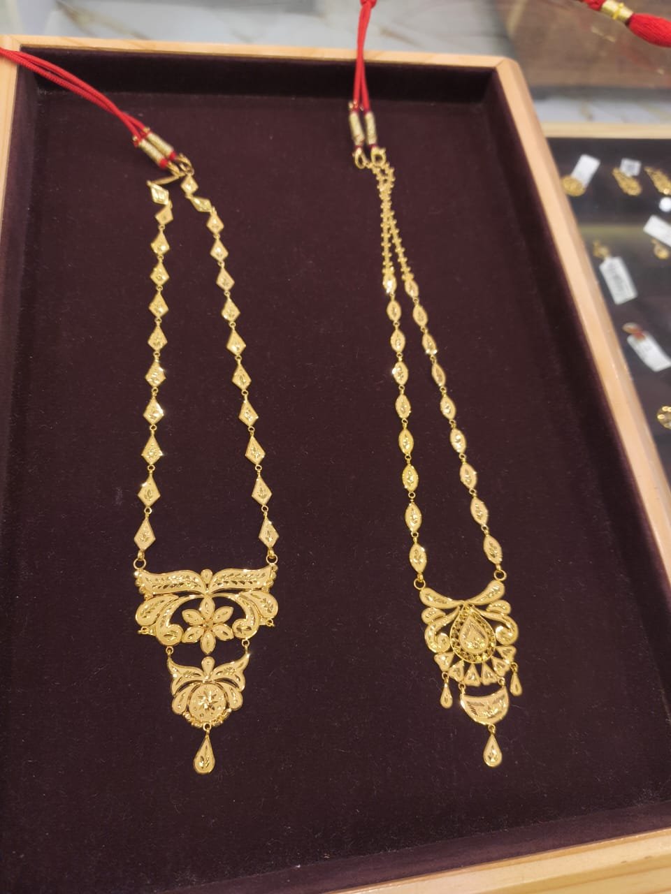 Chokers — Gold jewellery by Laxmi Gold Palace, Kolkata